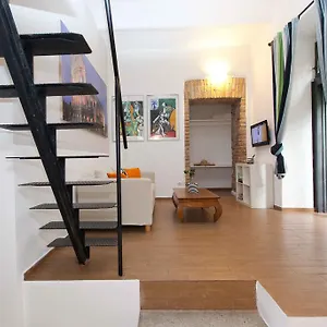 https://colosseo-accomodation.it-romehotels.com