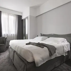 **** Hotel Berna Italia