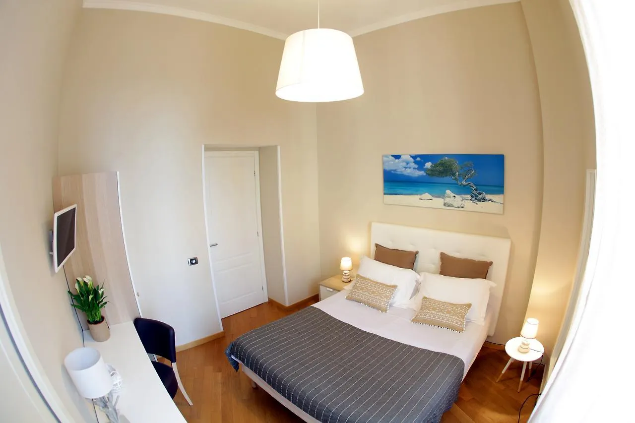 I Vicere B&B Deluxe Nápoles 2*,